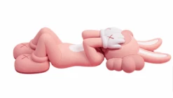 Sculpture HOLIDAY INDONESIA ACCOMPLICE PINK 2023 By Kaws -Artistes Promos Magasin KAWS Holiday Indonesia Figure Pink FR