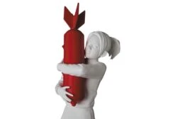 Sculpture Bomb Hugger Red By BANKSY -Artistes Promos Magasin Sculpture Bomb Hugger Red by BANKSY ArtAndToys 7831