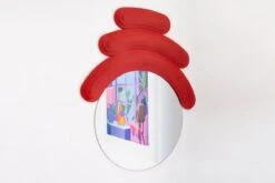 Sculpture FRIEND MIRROR RED By JOSH SPERLING -Artistes Promos Magasin Sculpture FRIEND MIRROR RED by JOSH SPERLING ArtAndToys 7720